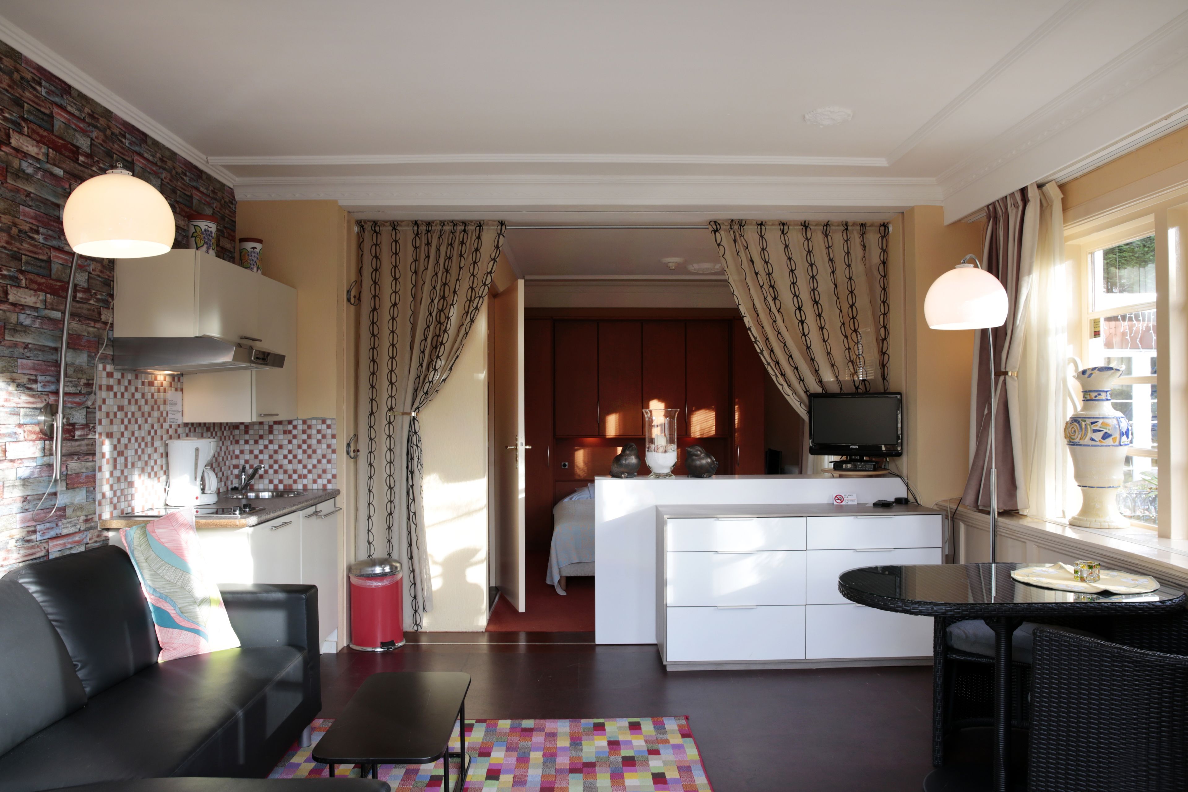 Apartment | Living area | Flat-screen TV