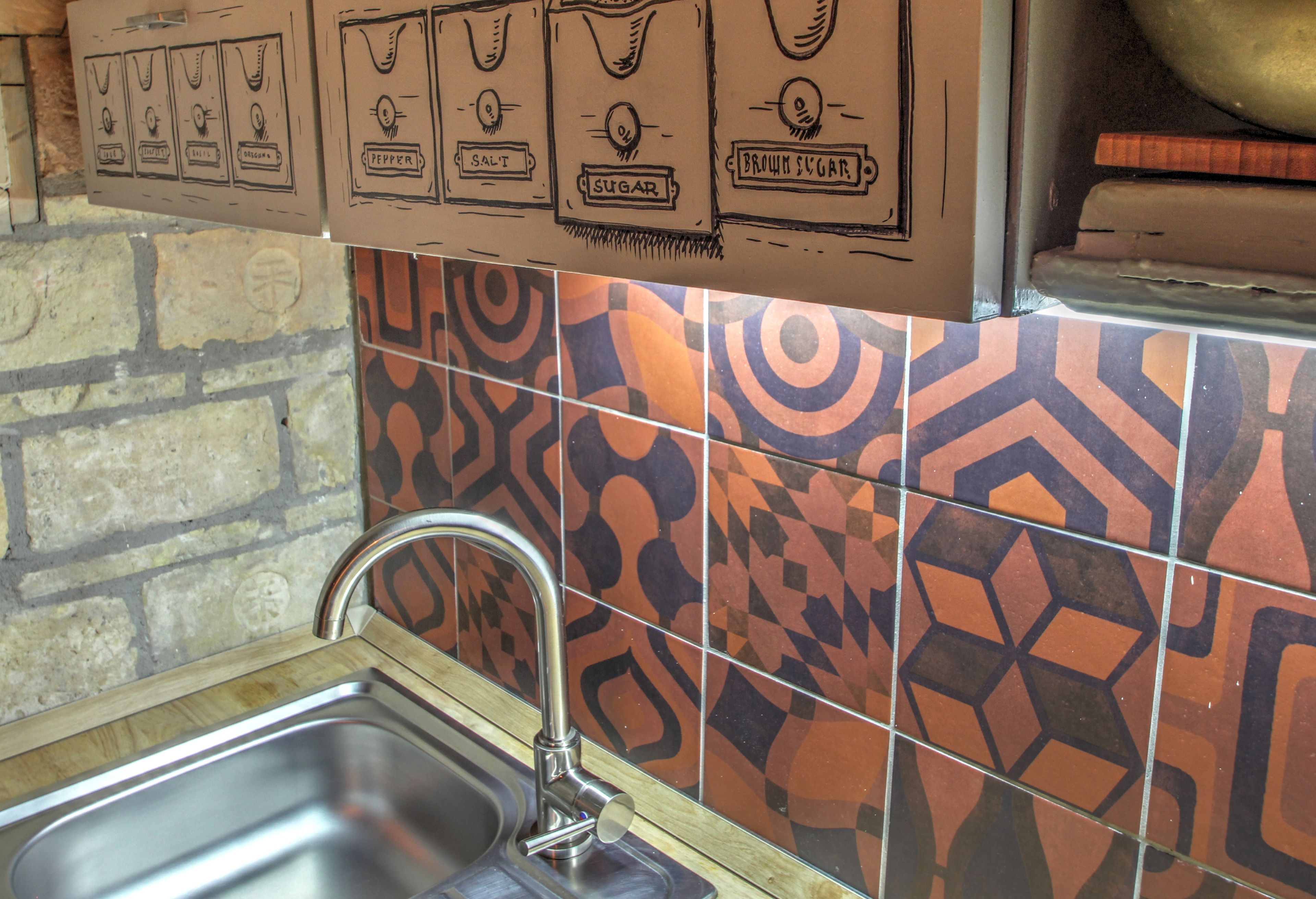 Photo - Lavender Circus Hostel, Doubles & Ensuites