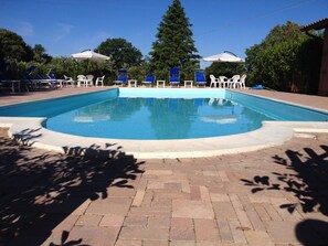 Seasonal outdoor pool