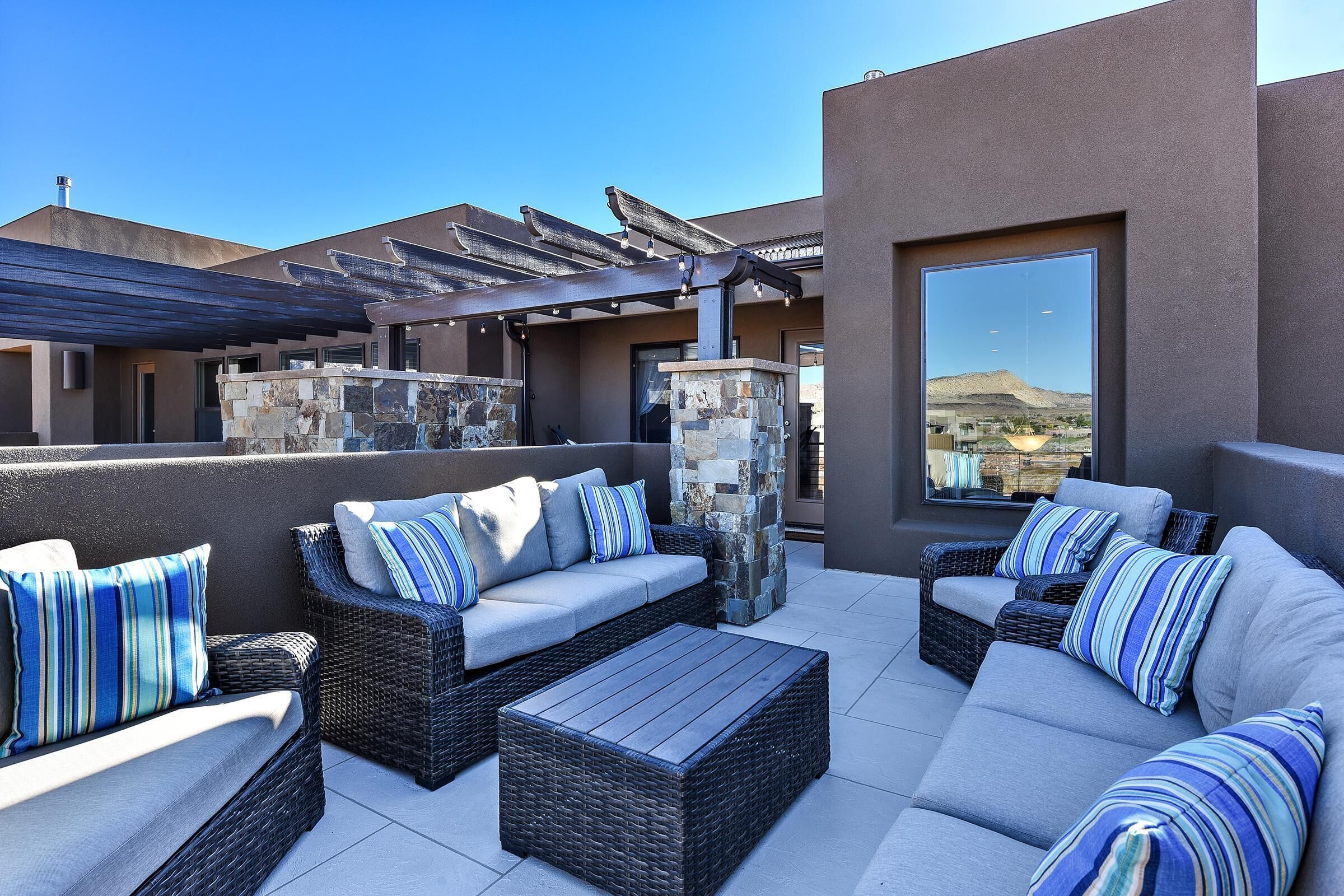 House, Multiple Beds, Mountain View (Desert Dream) | Balcony