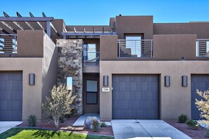 House, Multiple Beds, Mountain View (Desert Dream) | Exterior - Desert Dream (St. George)