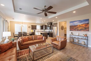 House, Multiple Beds, Mountain View (Mi Casa Es Su Casa) | Living area | Flat-screen TV, DVD player - Mi Casa Es Su Casa (St. George)