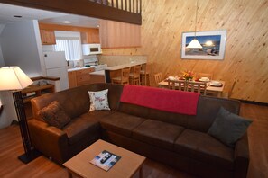 Suite, 2 Bedrooms | Living room | Flat-screen TV, fireplace - Club Tahoe (Incline Village)
