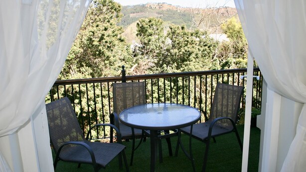 Unclassified image, 1 of 19, button - The Penthouse at Bijoux Square (Franschhoek)