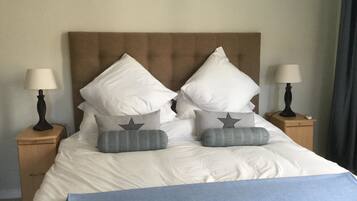 Apartemen Klasik, 2 kamar tidur | 2 kamar tidur dan brankas