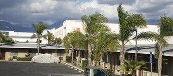 Sands Motel