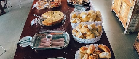 Desayuno buffet incluido todos los días