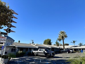 Front of property - Pala Motel (Pomona)
