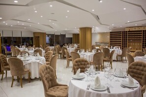 Banquet hall - Santa Quaranta Premium Resort (Sarandë)