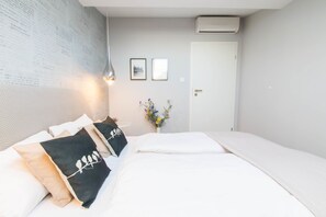 Apartment, 1 Bedroom, Kitchen | 1 bedroom, iron/ironing board, cots/infant beds, free WiFi - Old Town Apartments Krupnicza (Krakow)