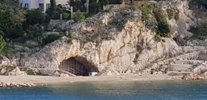 スキューバダイビング、水上スキー、ウィンドサーフィン、ビーチバレー