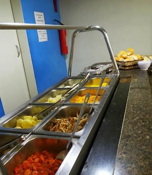 Tägliches inbegriffenes englisches Frühstück