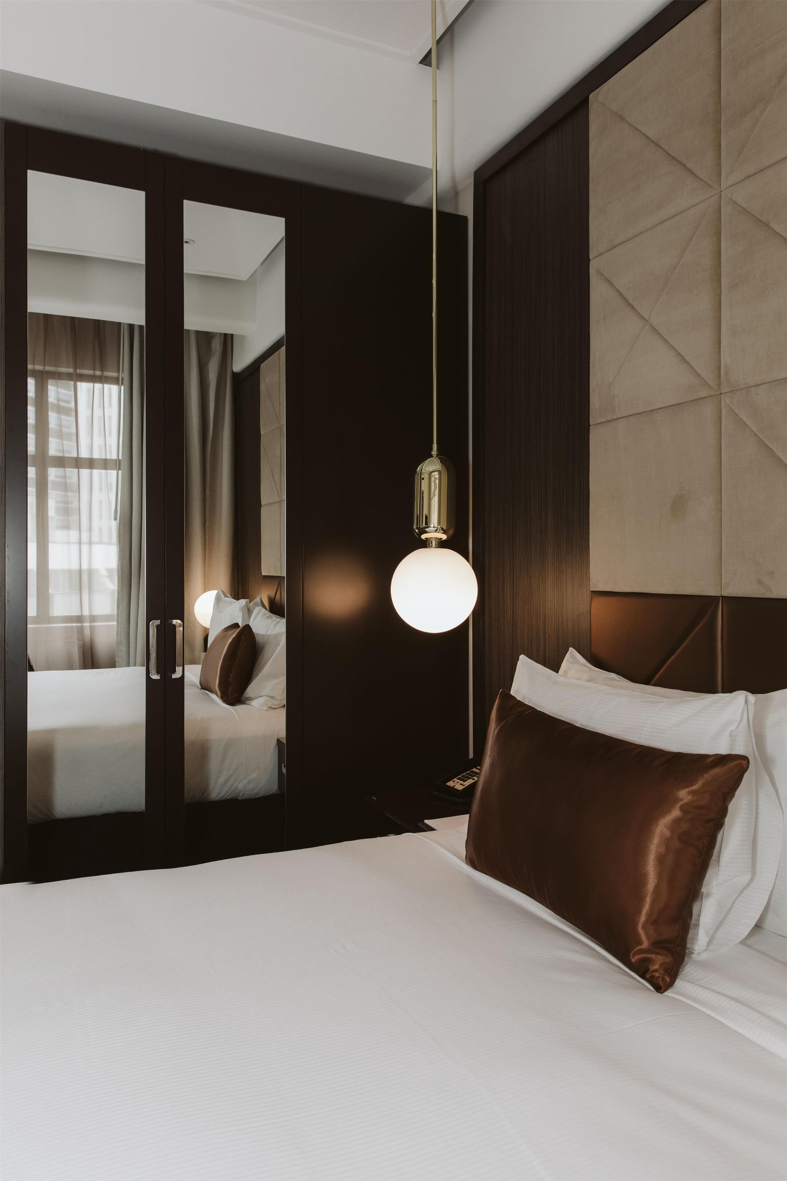 Room, 1 Queen Bed | Egyptian cotton sheets, premium bedding, down comforters, pillowtop beds