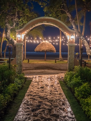 View from property - Sunset Del Mar Resort (Parrita)