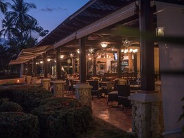 Café da manhã, almoço e jantar