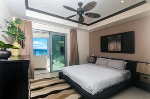 Premium Apartment, 3 Bedrooms, Ocean View, Beachfront | 3 bedrooms, in-room safe, desk, iron/ironing board - Diamante del Sol by Dream Makers (Jacó)