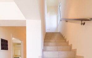 Interior - Elegant House Close To The Beach (Kato Gouves)