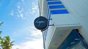 Exterior - The White Harp Beach Hotel (Hulhumalé)