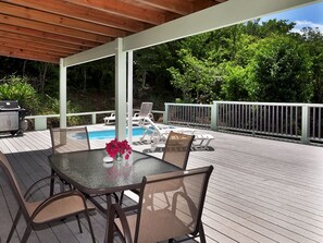 Outdoor dining - Fish Tales a Caribbean Cottage style home with a Pool, walk to Reef Bay Beach (St John)