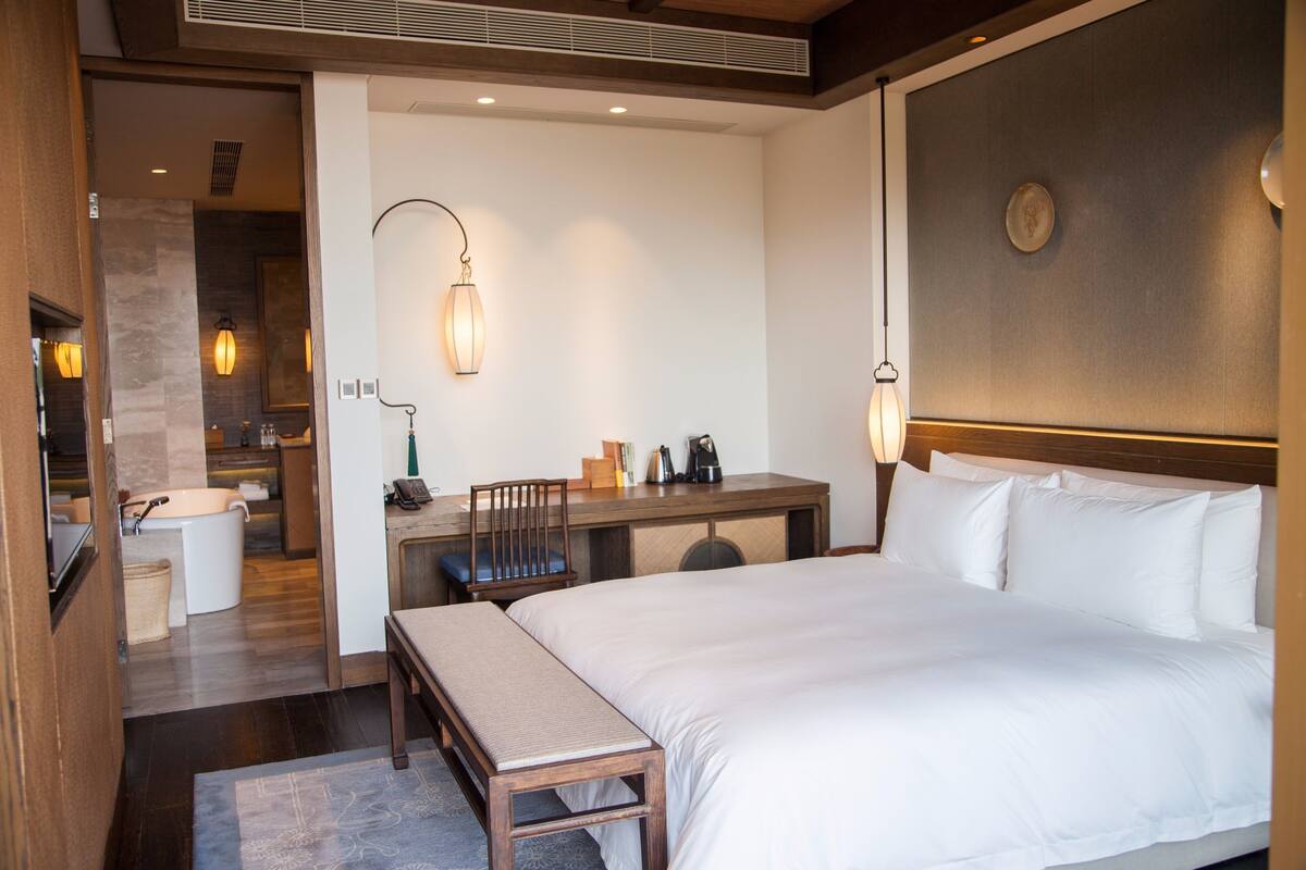Habitación doble | Minibar, escritorio, cortinas opacas y wifi gratis