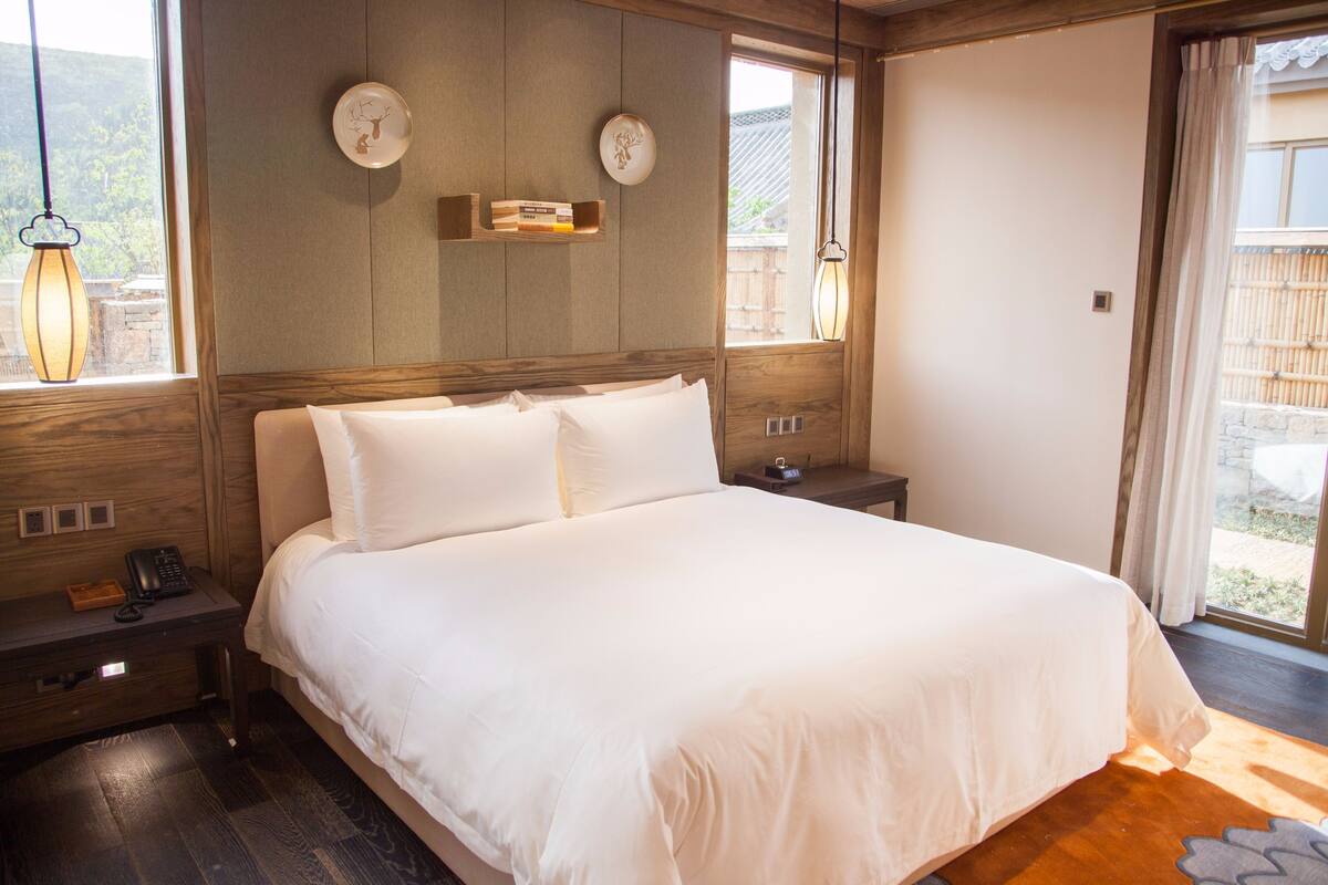 Suite familiar | Minibar, escritorio, cortinas opacas y wifi gratis