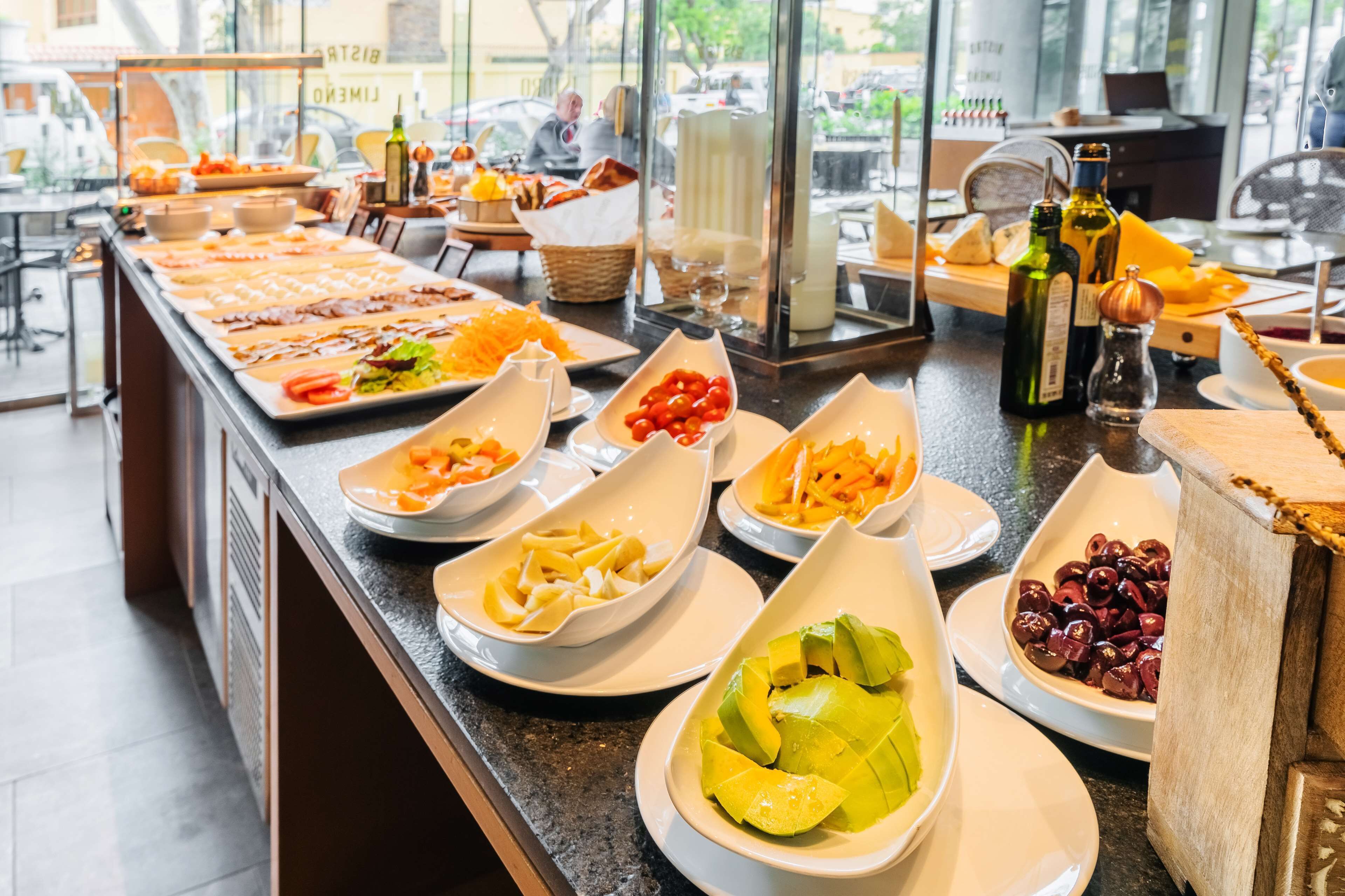 Daily buffet breakfast for a fee