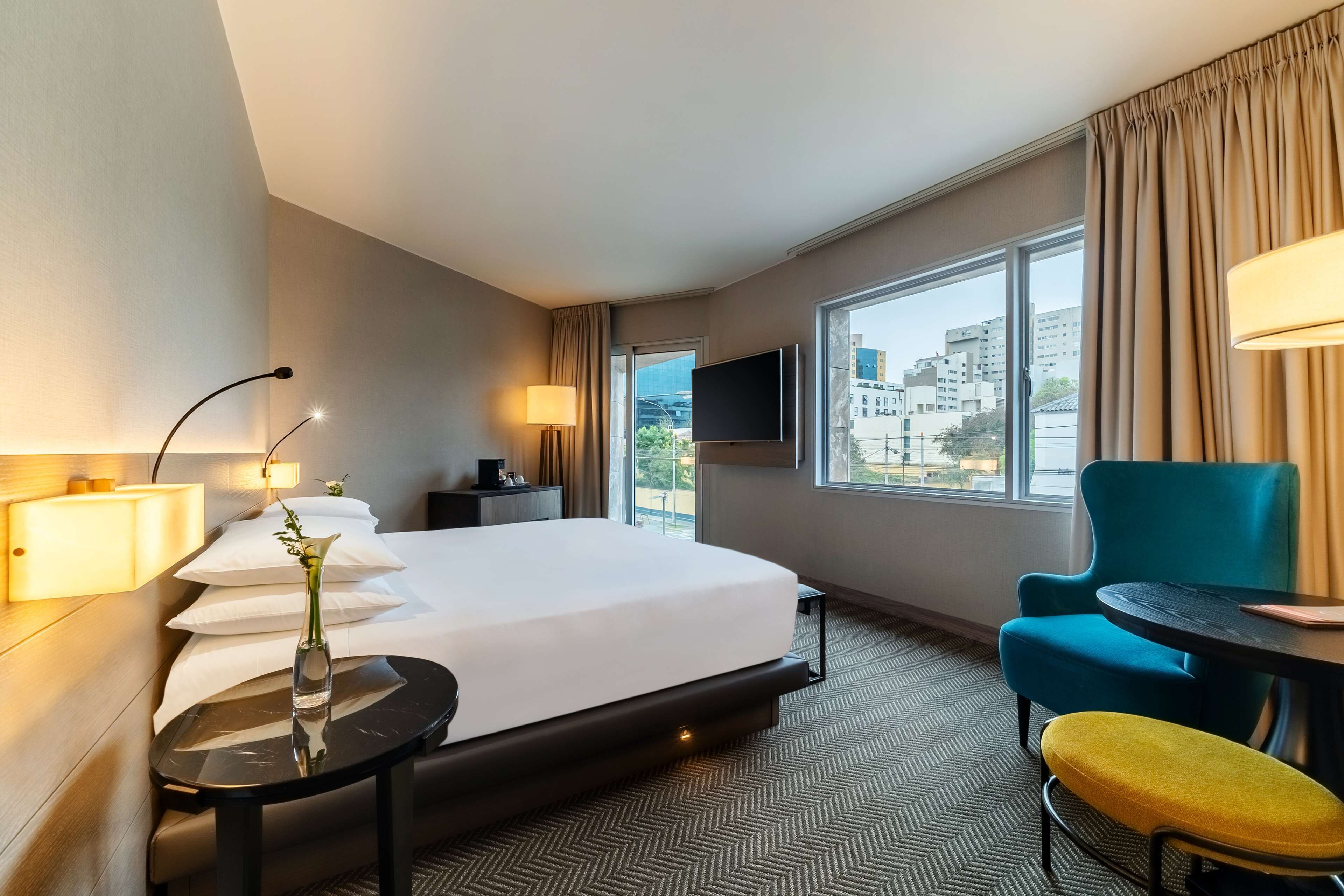 Premium bedding, minibar, in-room safe, desk