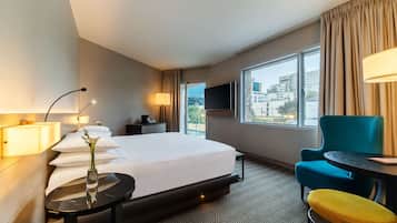 Premium bedding, minibar, in-room safe, desk