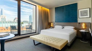 Junior Suite, 1 King Bed | Premium bedding, down comforters, minibar, in-room safe