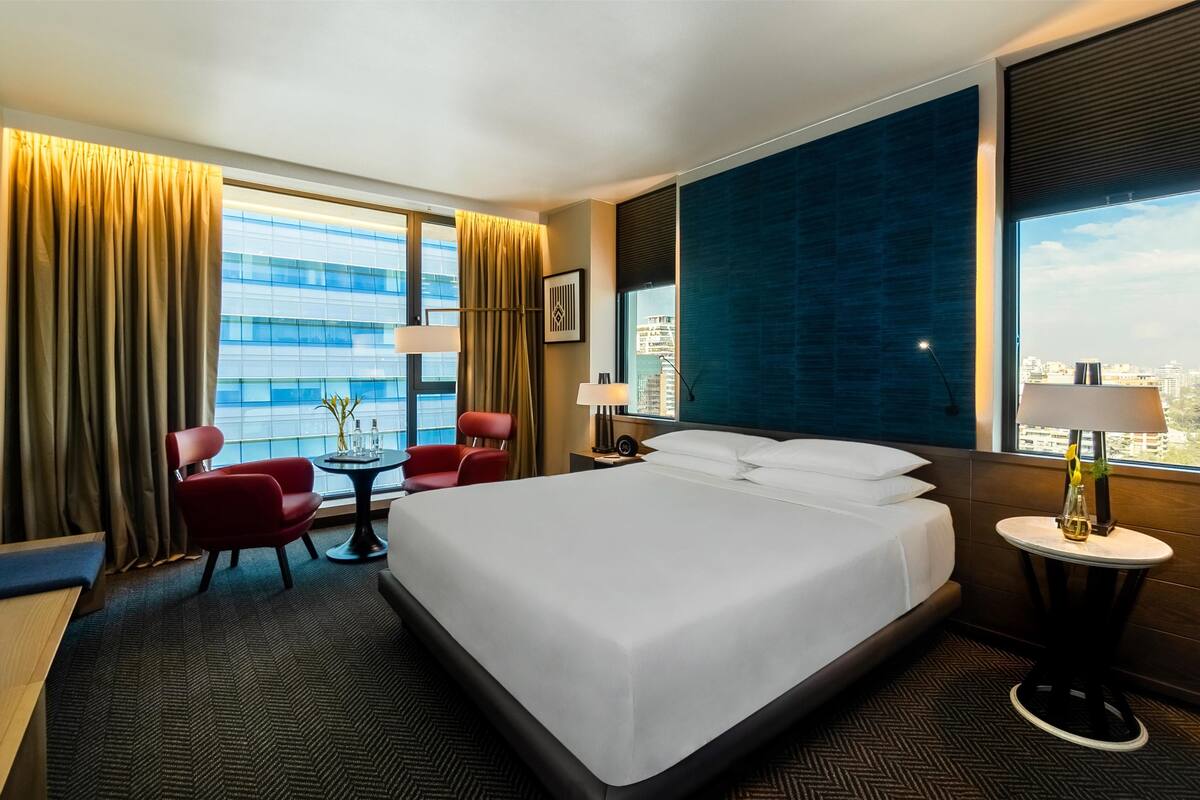ห้องพัก, เตียงคิงไซส์ 1 เตียง | เครื่องนอนระดับพรีเมียม, ผ้านวมขนเป็ด, มินิบาร์, ตู้นิรภัยในห้องพัก