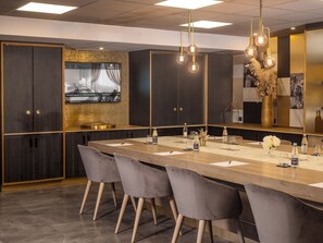 Meeting facility - Niepce Paris Hotel, Curio Collection by Hilton (Paris)