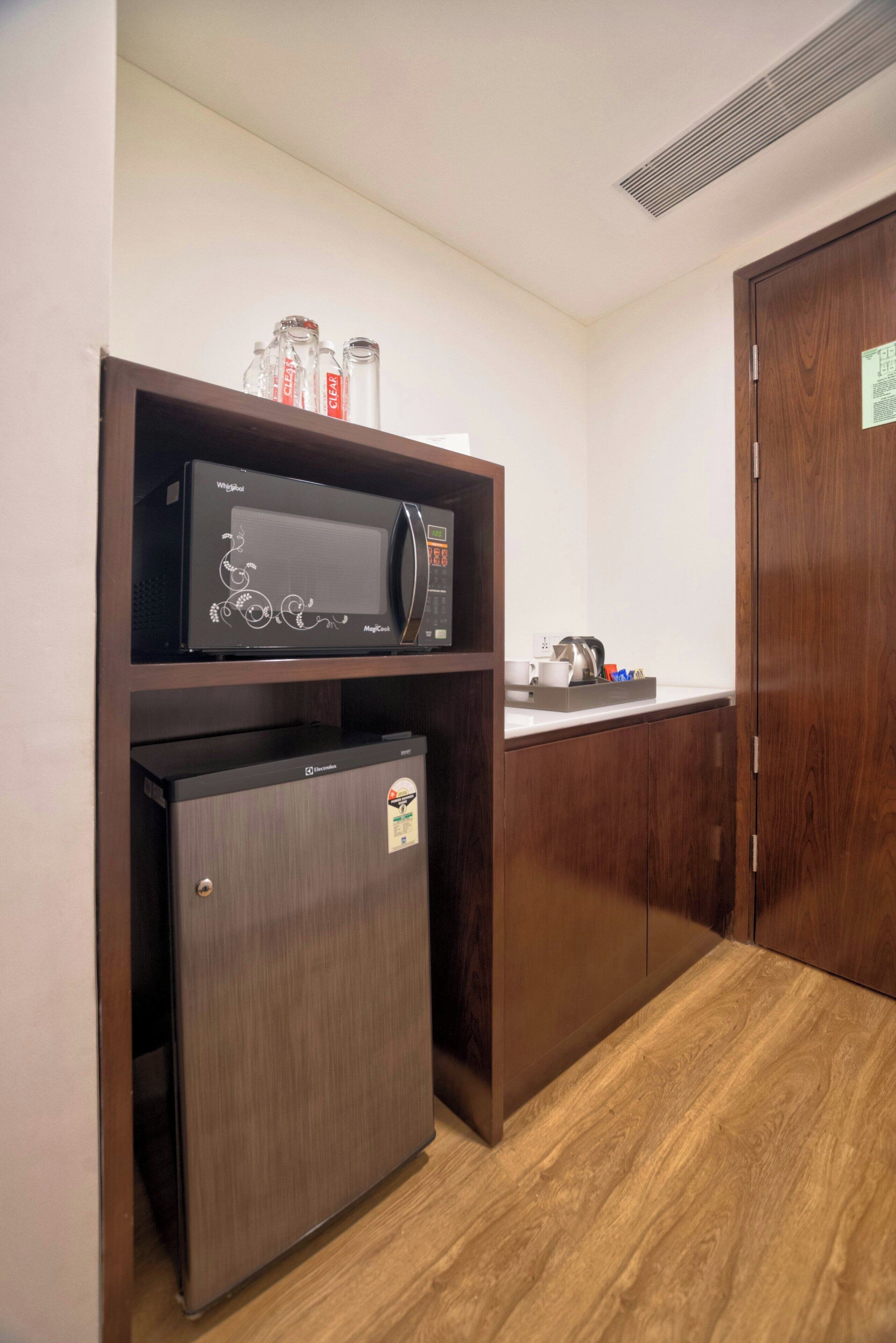 in-room safe, desk, soundproofing, iron/ironing board