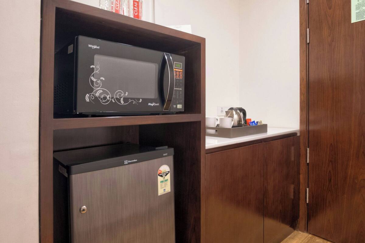 in-room safe, desk, soundproofing, iron/ironing board