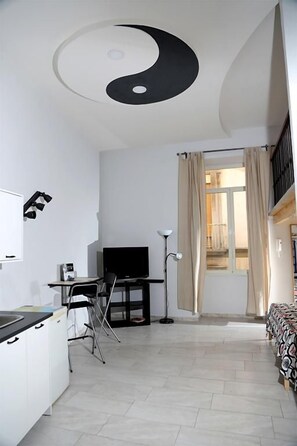 Sengetøy av topp kvalitet, dundyner og memory foam-senger