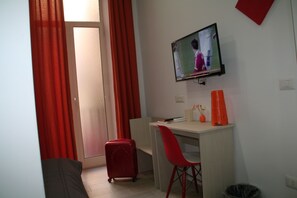 Studio – basic, 1 soverom, balkong | Sengetøy av topp kvalitet, dundyner og memory foam-senger