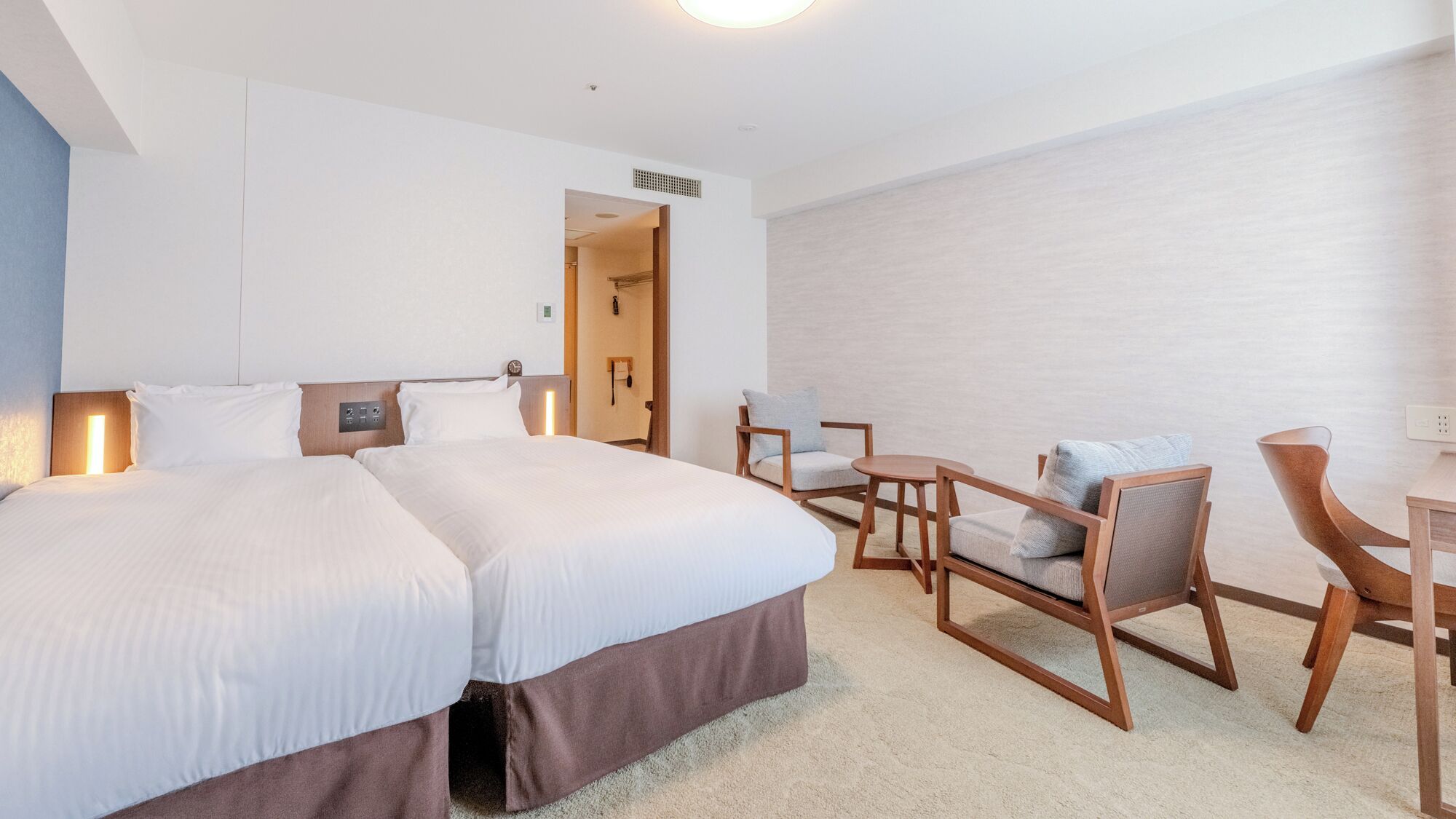 Twin Room, Non Smoking | Gebar bulu kapas, langsir/tirai gelap terus, Wi-fi percuma, cadar katil 