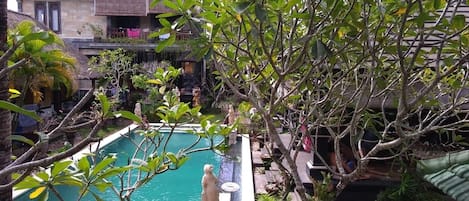Piscine extérieure