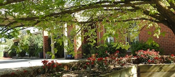 Barkly Suites Apartments