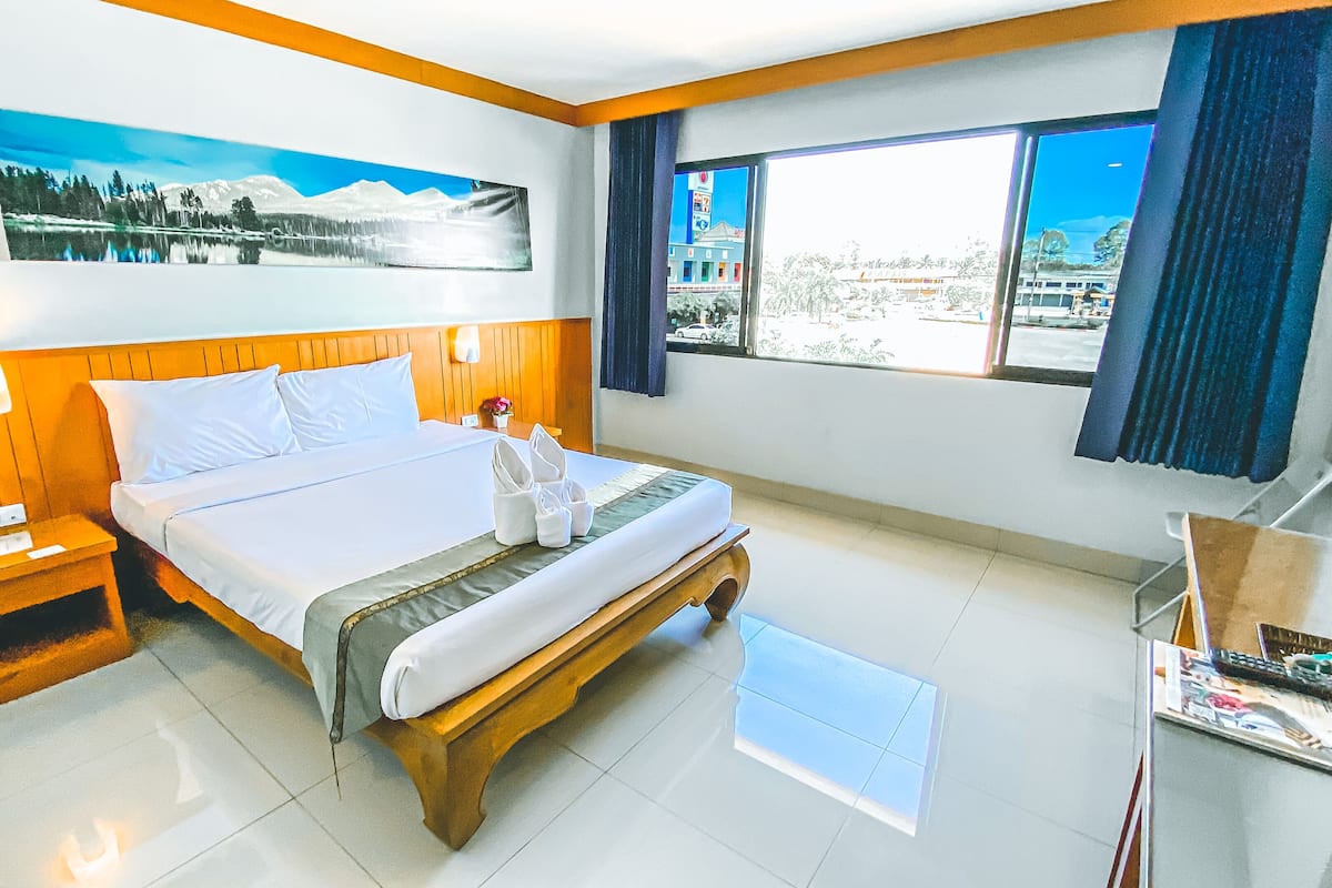Standard Double Room, 1 Bedroom, Non Smoking | Pemandangan dari bilik