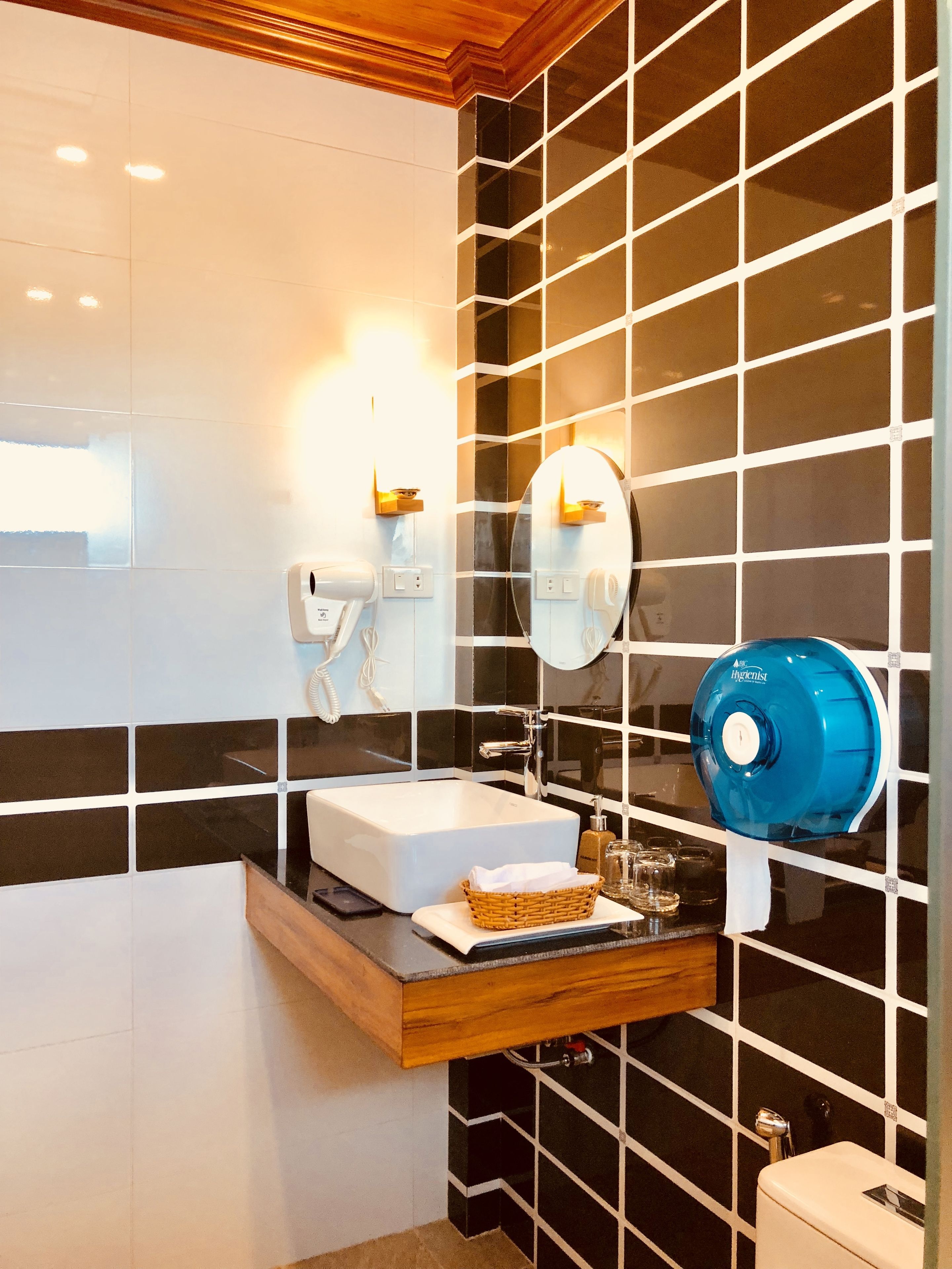 family two-bedroom suite with river view | bathroom sink