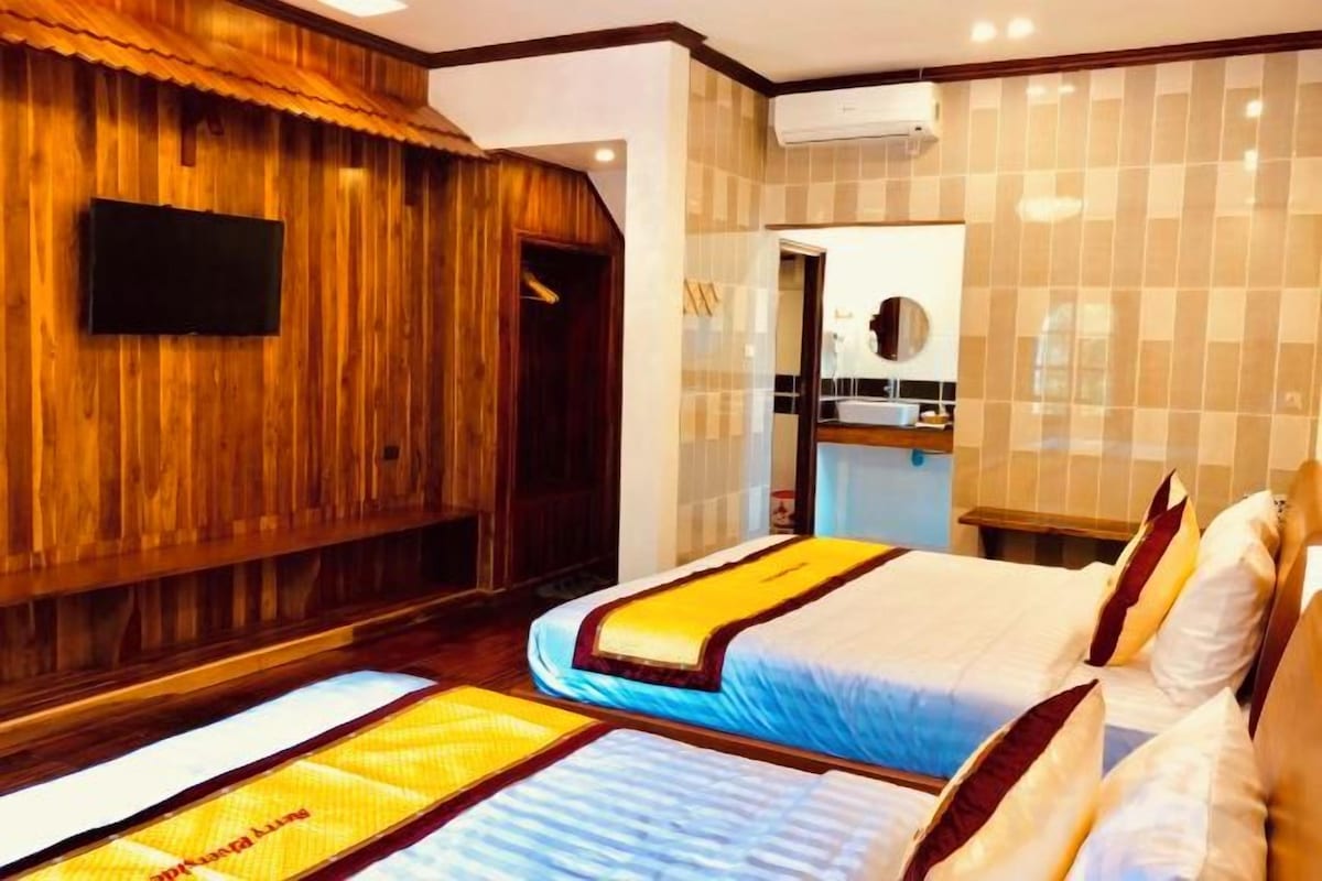 Minibar, in-room safe, desk, soundproofing