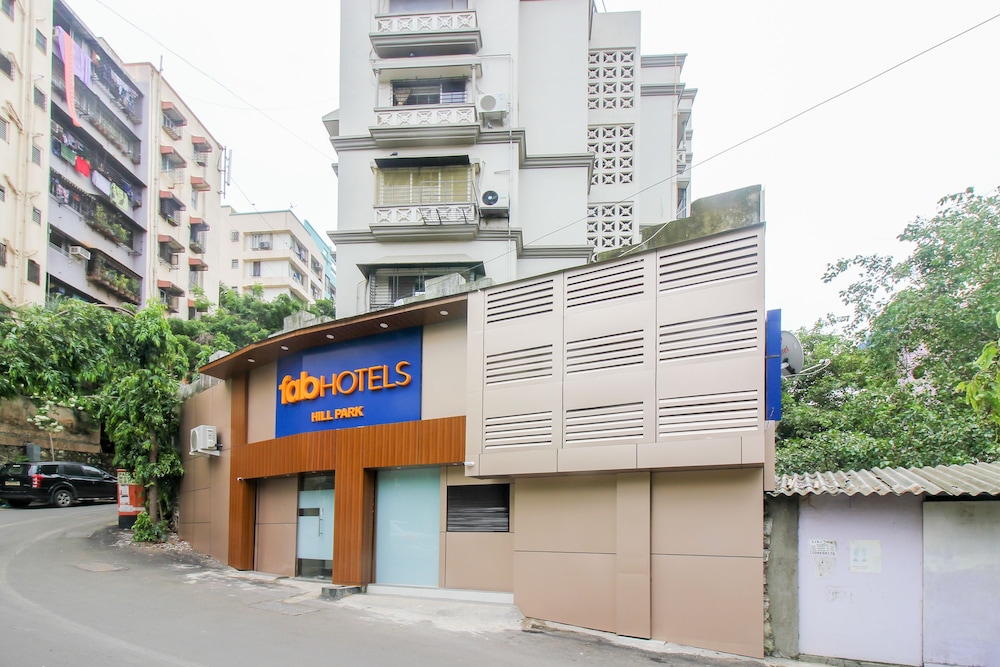 FabExpress Hill Park - Hotel in Andheri East, Mumbai image
