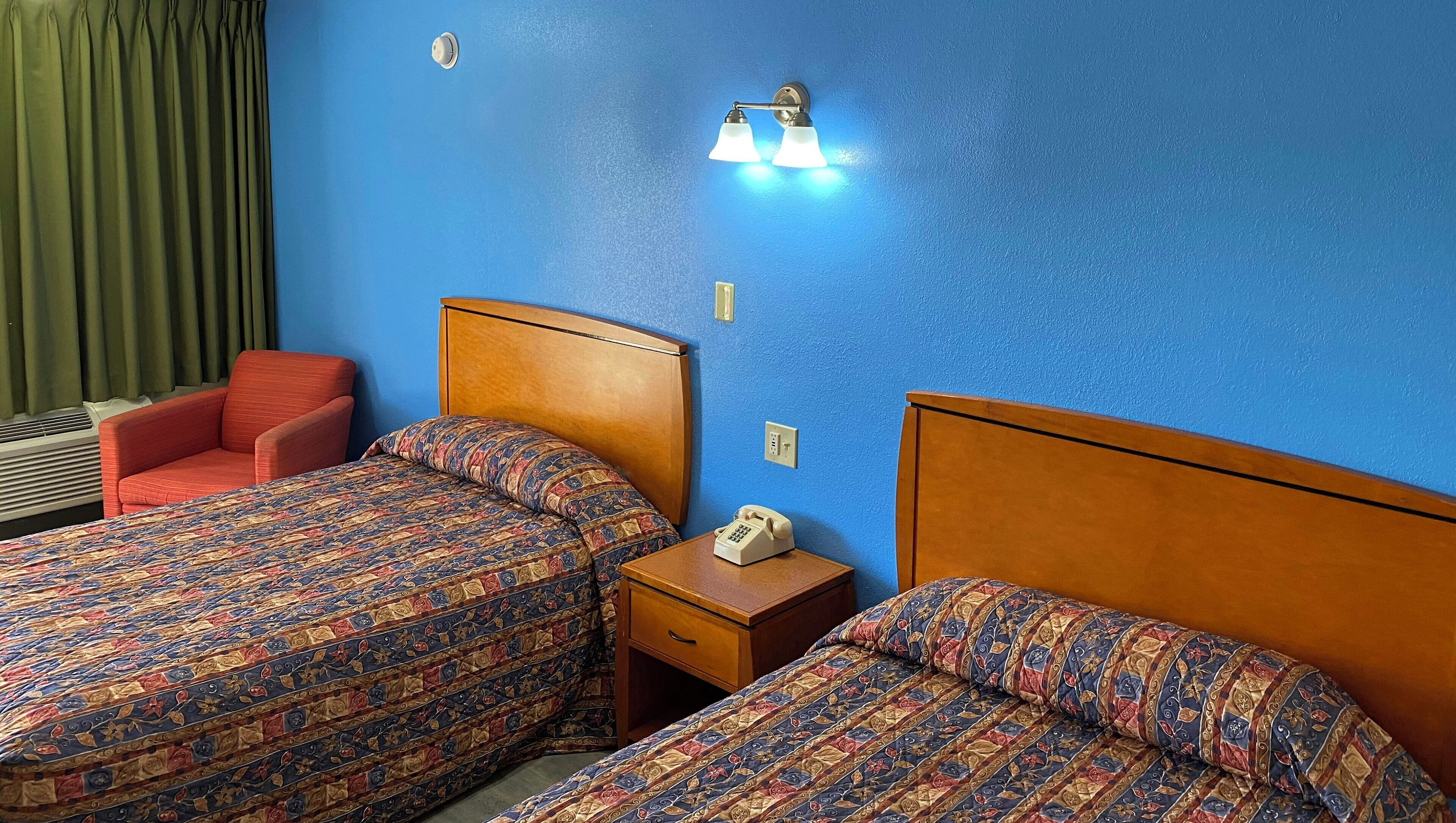 Free WiFi, bed sheets