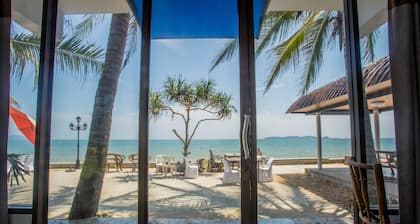 The Uncle Beach Resort