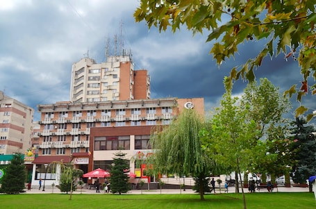 Exterior. Hotel Gorj