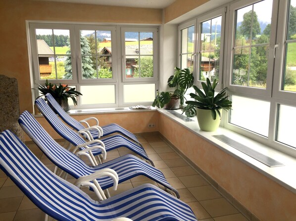 Sauna, hot tub, steam room, Turkish bath/hammam, massages - Hotel Gänsleit (Soell)