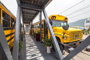 Escritorio y wifi gratis