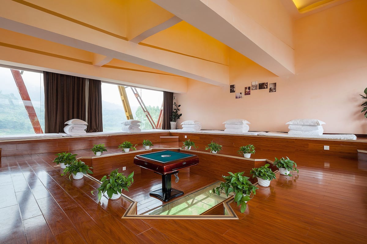 11 beds in shared dorm(Bridge) | Desk, WiFi (free)
