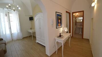 Chambre, balcon | Literie de qualité supérieure, lits bébé (en supplément), Wi-Fi gratuit