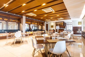 Desayuno continental incluido todos los días